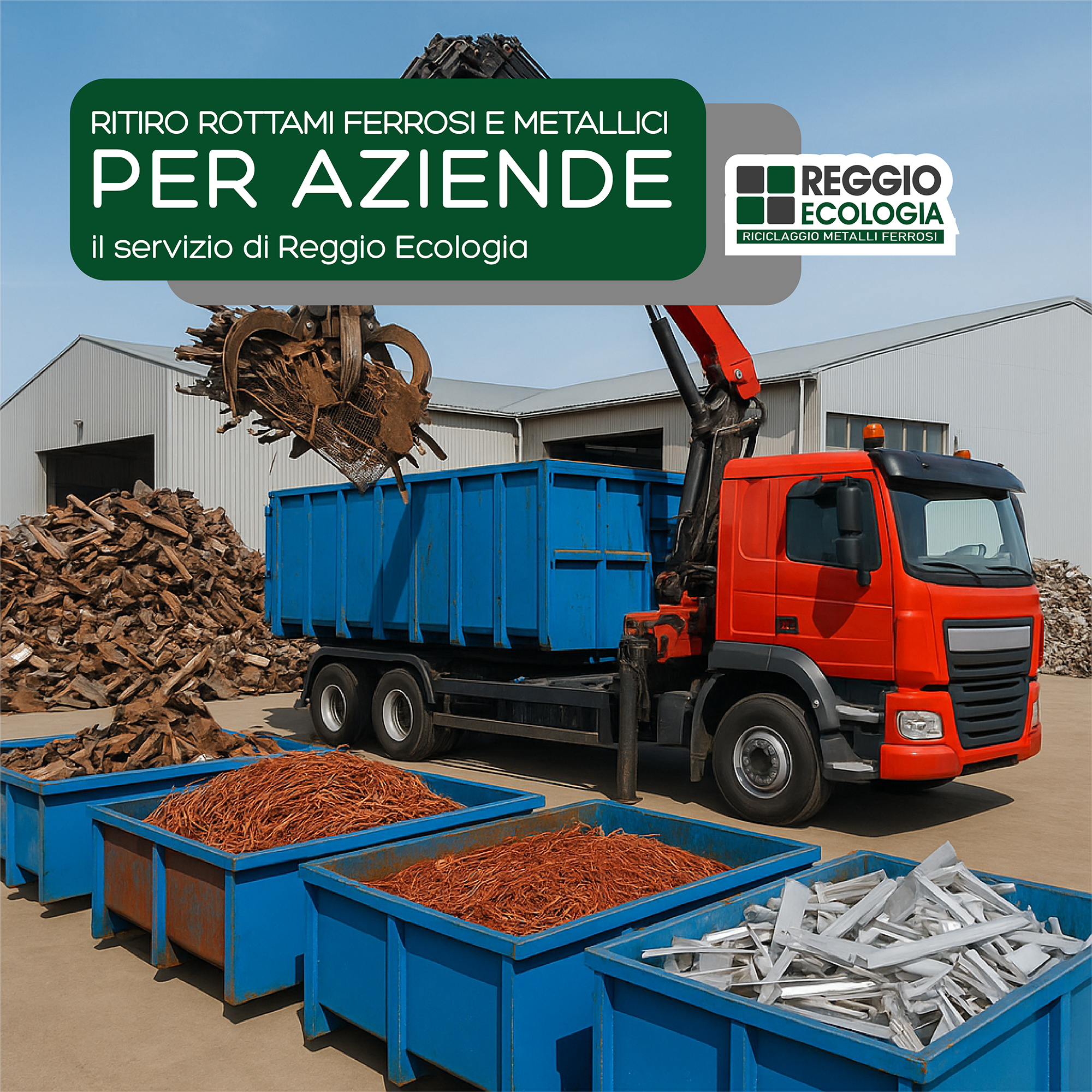 Camion con gru idraulica che carica rottami metallici in container blu presso un impianto industriale di Reggio Ecologia.